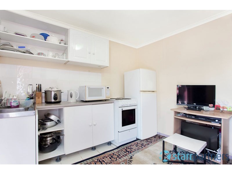 18 Cornwall Road, Auburn NSW 2144