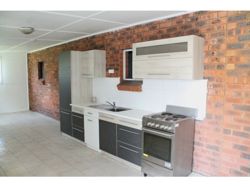 33 Commercial Road, Vineyard NSW 2765