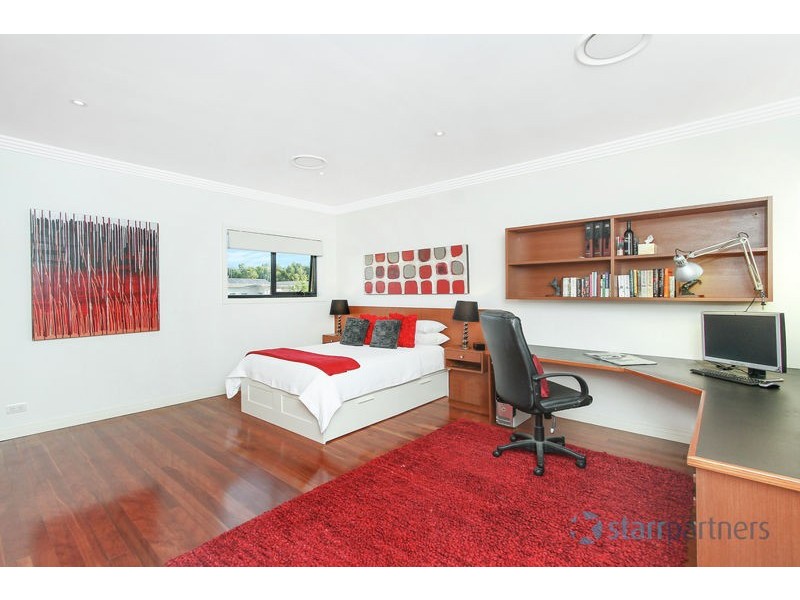 20 Bimbadgen Place, Bella Vista NSW 2153