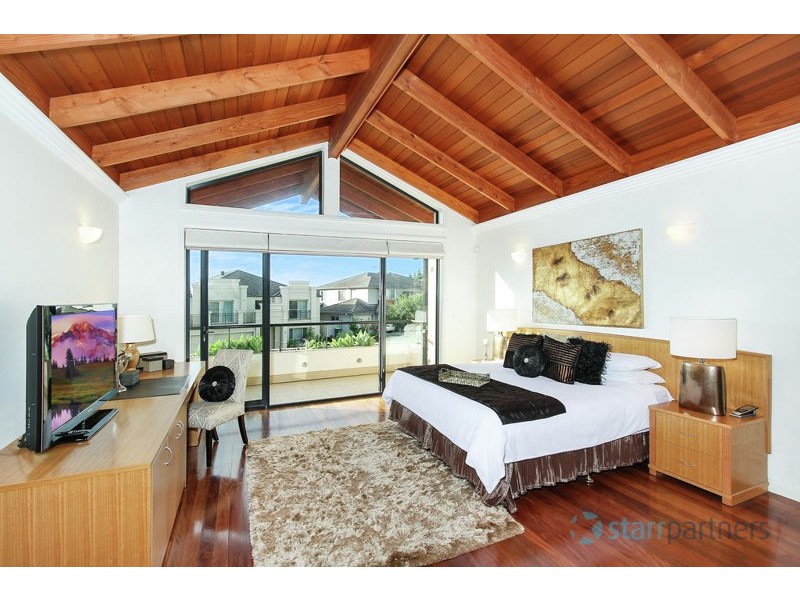 20 Bimbadgen Place, Bella Vista NSW 2153