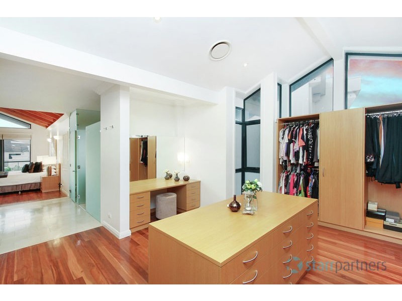 20 Bimbadgen Place, Bella Vista NSW 2153