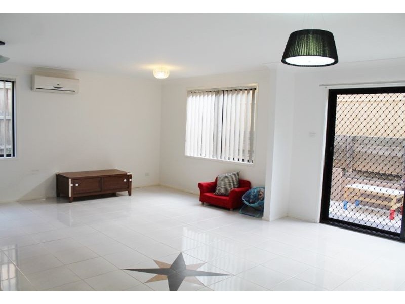 2 Brackley Street, Stanhope Gardens NSW 2768