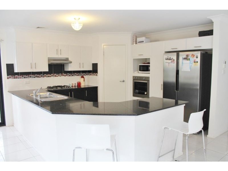 2 Brackley Street, Stanhope Gardens NSW 2768