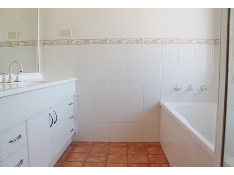 43 Willowtree Avenue, Glenwood NSW 2768