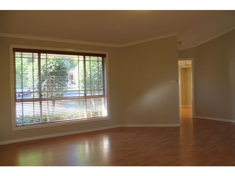 12 Nydeggar Avenue, Glenwood NSW 2768