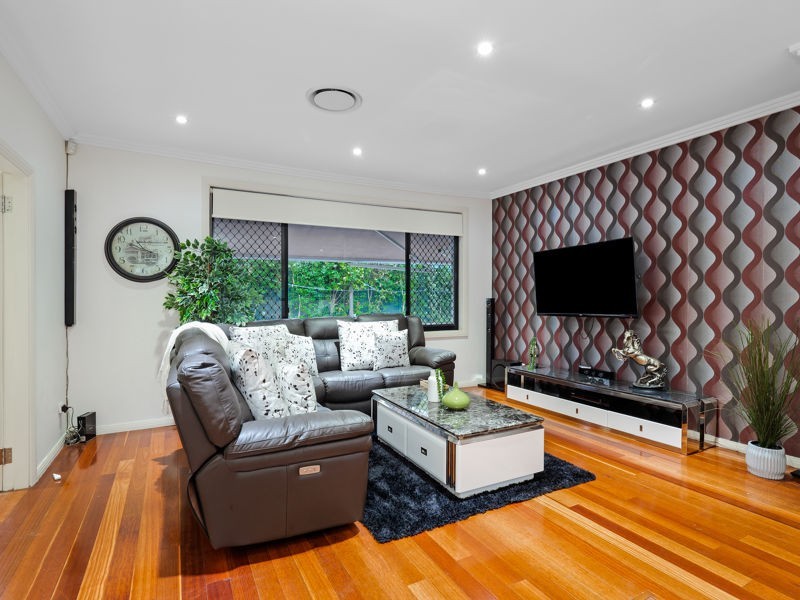 29 Willowtree Avenue, Glenwood NSW 2768
