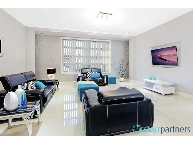 21 Oakhill Crescent, Colebee NSW 2761