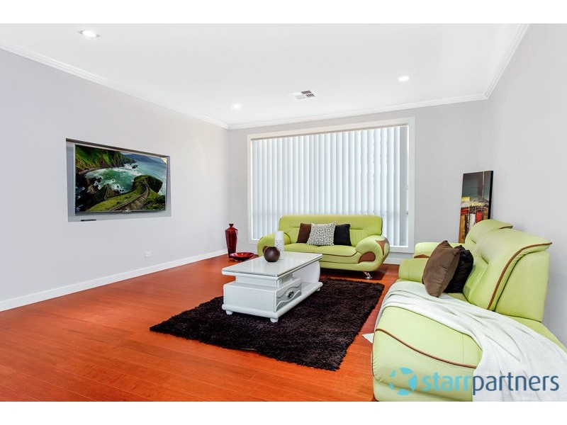 21 Oakhill Crescent, Colebee NSW 2761