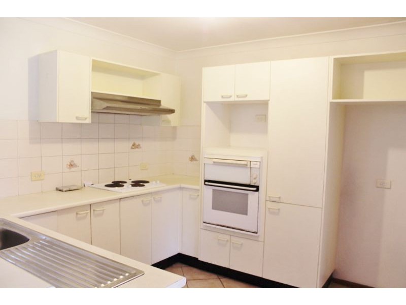 5 Kuta Place, Quakers Hill NSW 2763