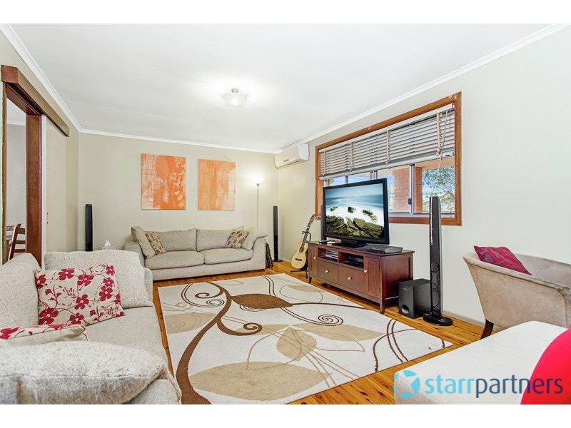 13 Roper Road, Colyton NSW 2760