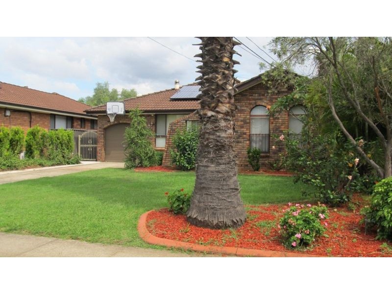 63 Chanel Street, Toongabbie NSW 2146