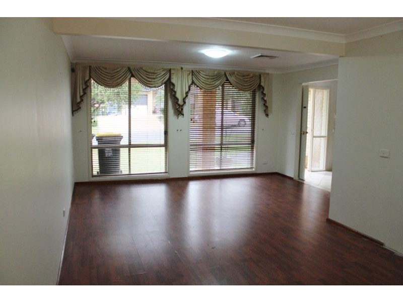 4 Mimosa Grove, Glenwood NSW 2768