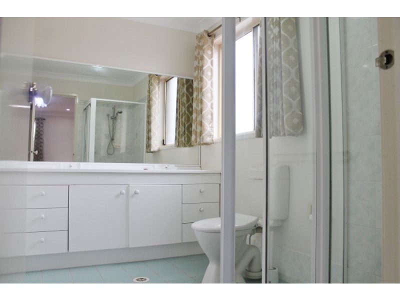 4 Mimosa Grove, Glenwood NSW 2768