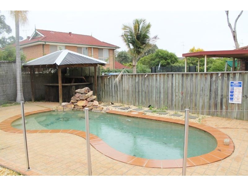 4 Mimosa Grove, Glenwood NSW 2768