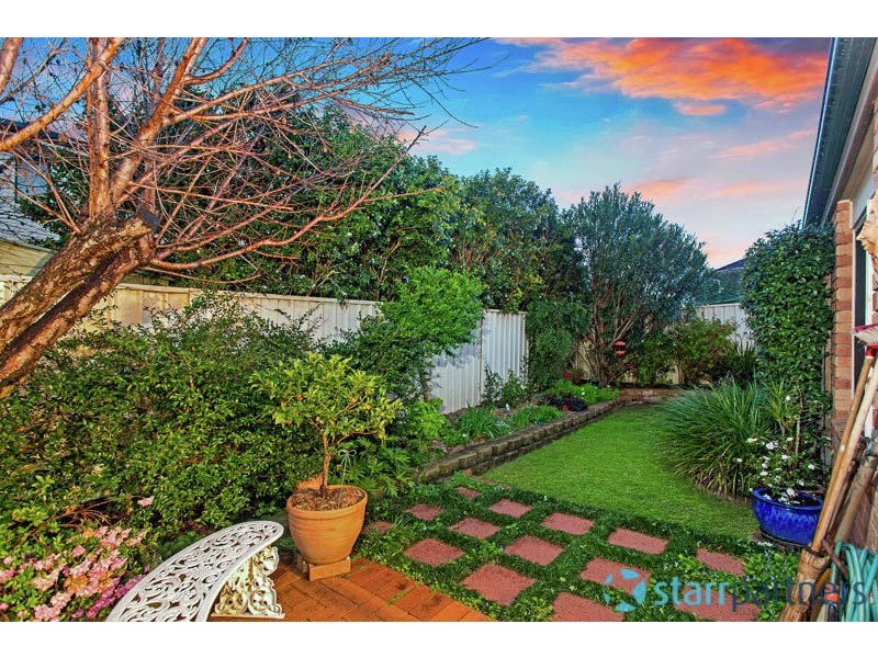 299 Glenwood Park Drive, Glenwood NSW 2768