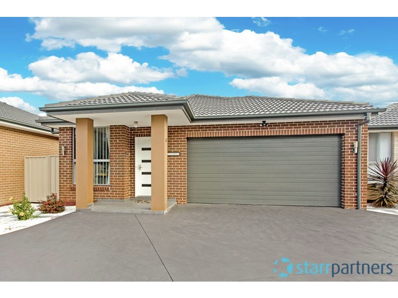 8 Spicebush Glade, Stanhope Gardens NSW 2768