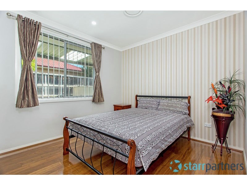 8 Spicebush Glade, Stanhope Gardens NSW 2768