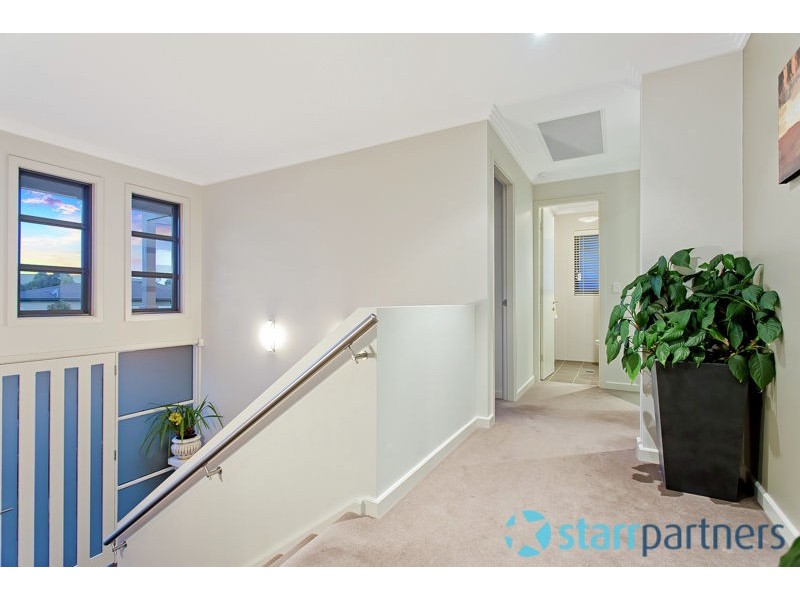 16 MacArthur Ridge Way, Bella Vista NSW 2153