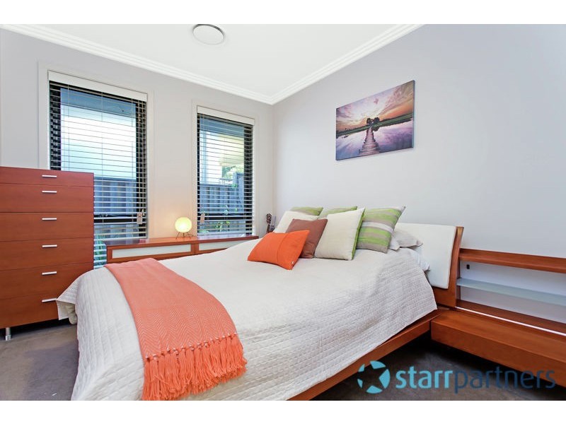 16 MacArthur Ridge Way, Bella Vista NSW 2153