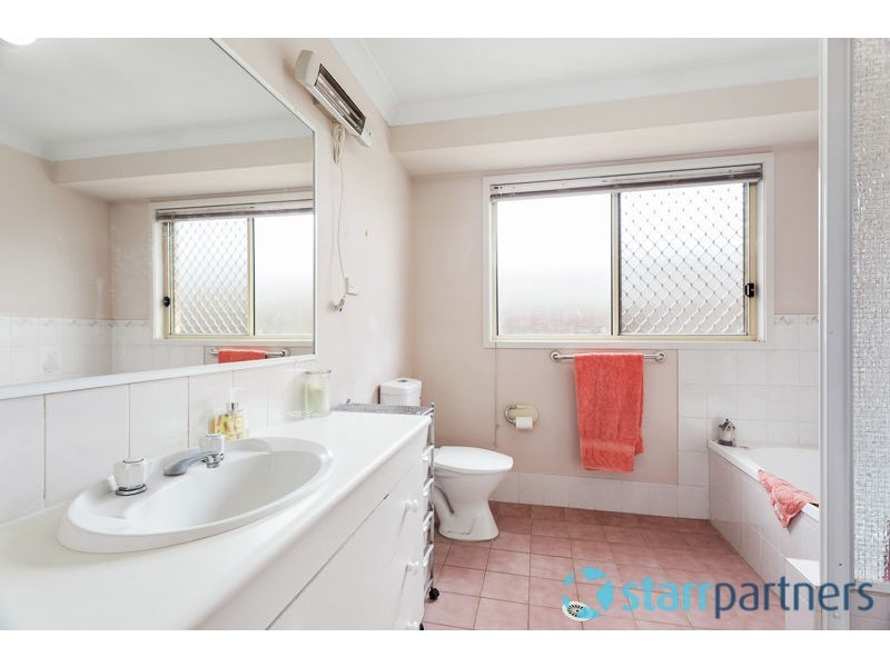 11 Farmer Close, Glenwood NSW 2768