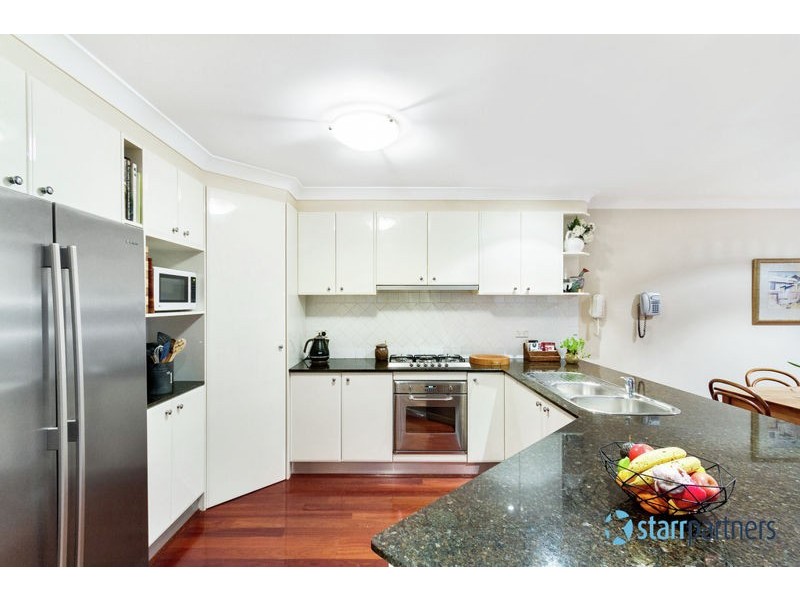 28 Linden Way, Bella Vista NSW 2153