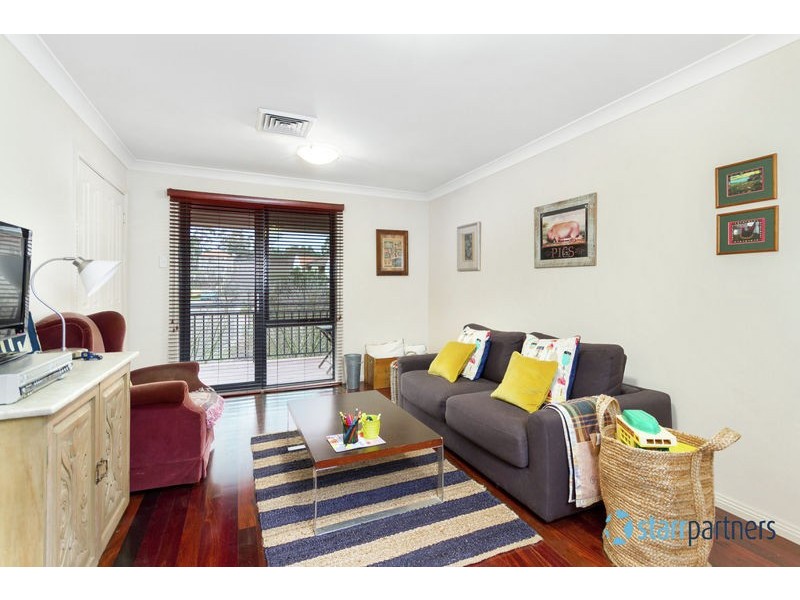 28 Linden Way, Bella Vista NSW 2153