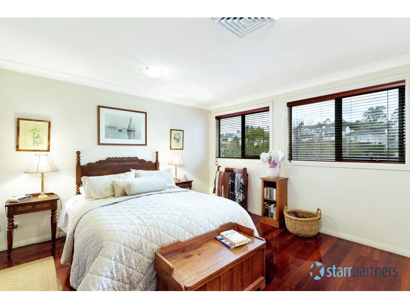 28 Linden Way, Bella Vista NSW 2153