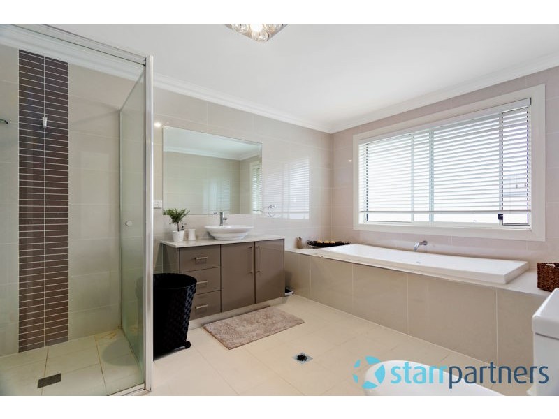 27 Ikara Avenue, Kellyville NSW 2155