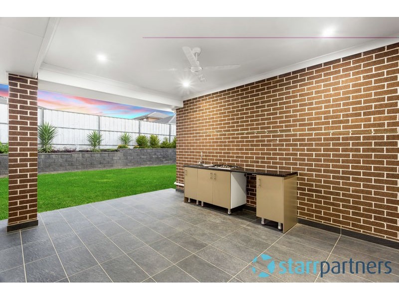 27 Dunphy Street, The Ponds NSW 2769