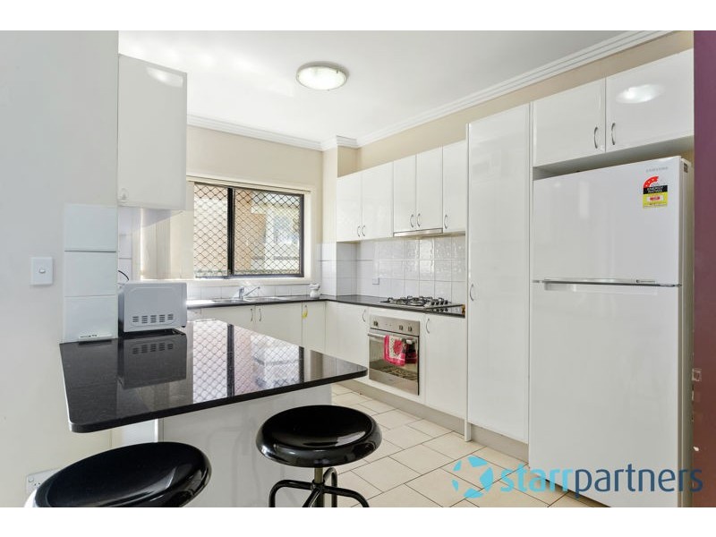 2/48 Memorial Avenue, Merrylands NSW 2160