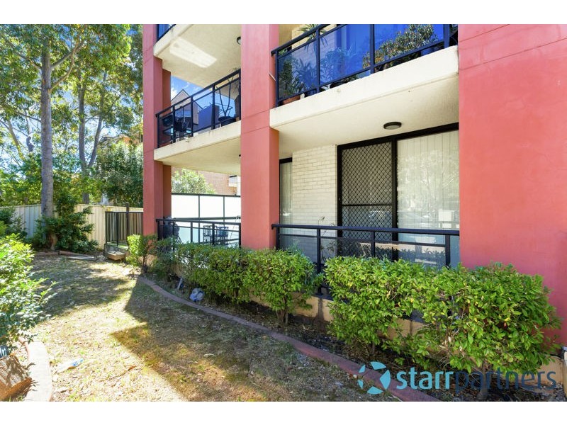 2/48 Memorial Avenue, Merrylands NSW 2160