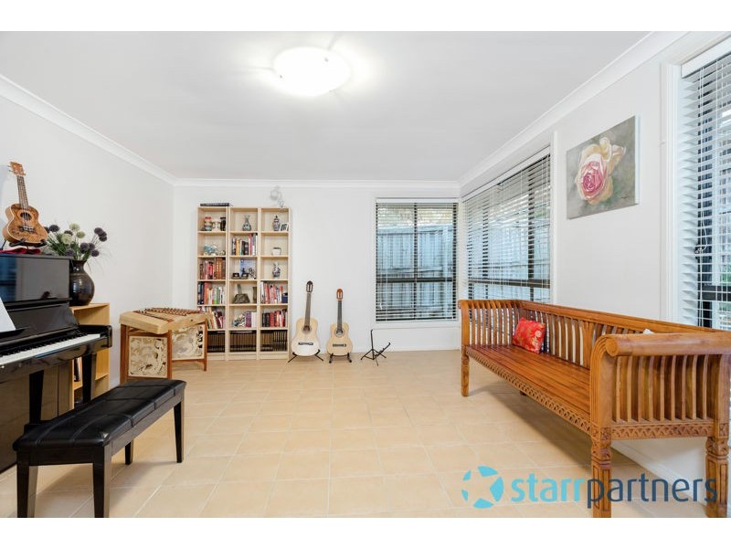 6 Livorno Grove, Glenwood NSW 2768