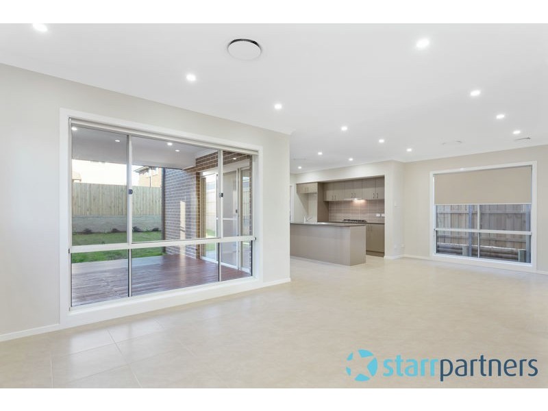 4 Carisbrook Street, Kellyville NSW 2155