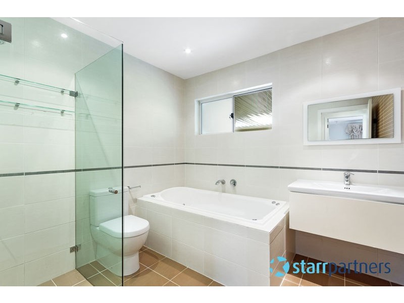 1 St James Avenue, Baulkham Hills NSW 2153
