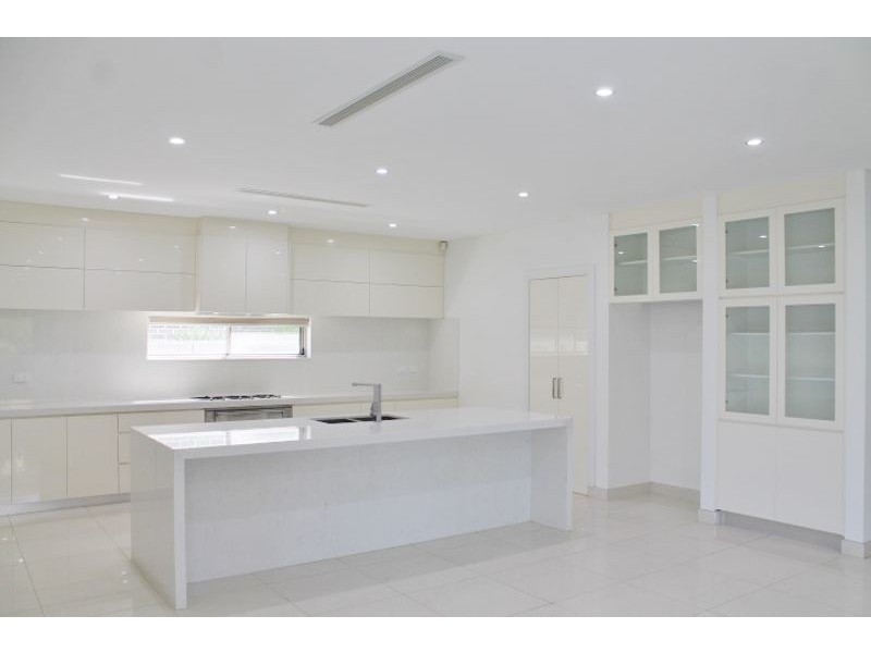 2 Tom Scanlon Close, Kellyville NSW 2155