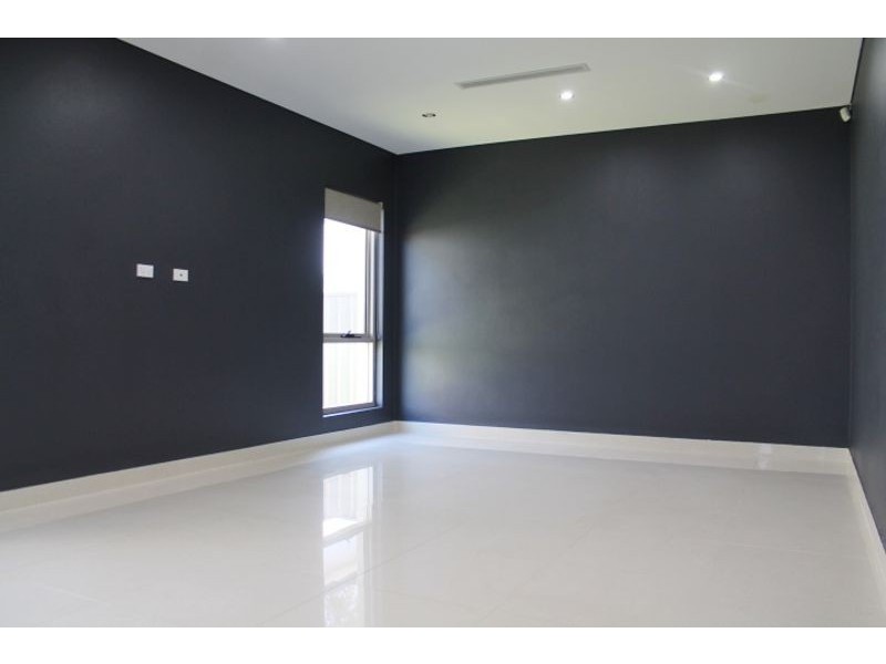 2 Tom Scanlon Close, Kellyville NSW 2155