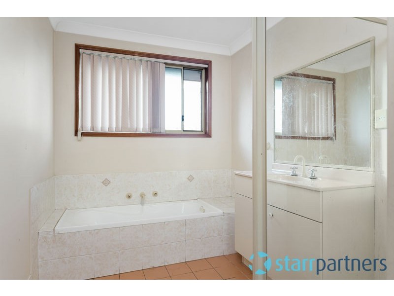 1 Beth Way, Glenwood NSW 2768