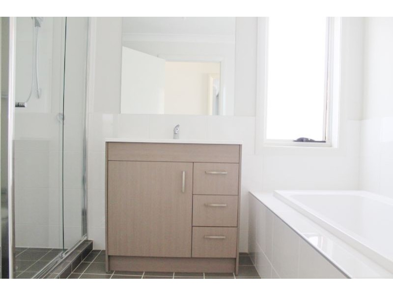 8 Ballina Street, Colebee NSW 2761