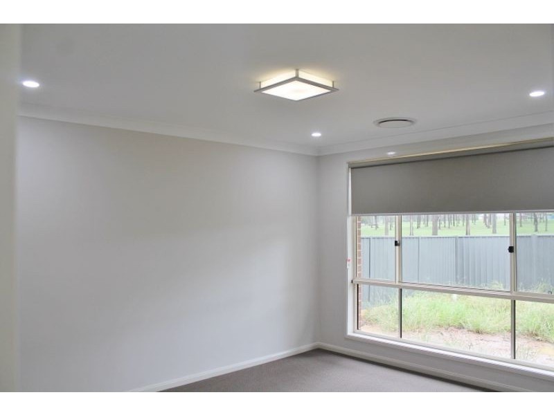 40 Canal Parade, Leppington NSW 2179