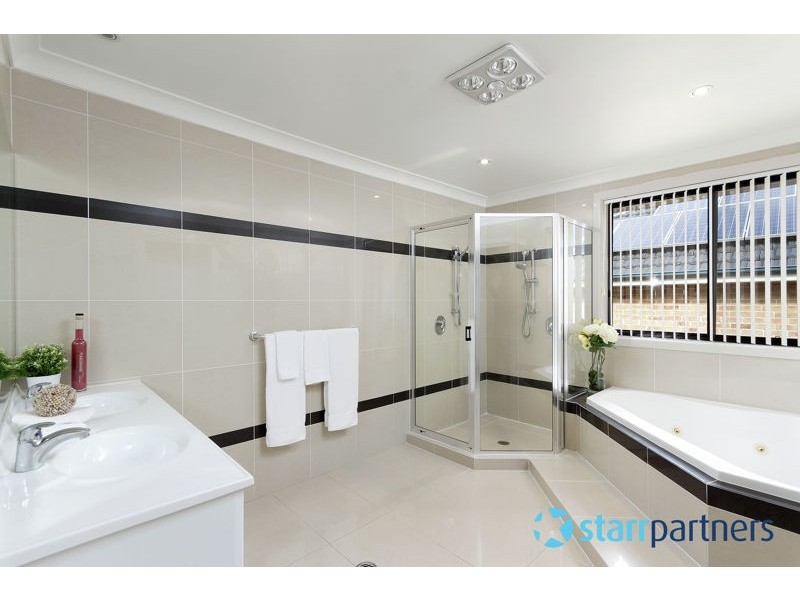 9 Brighton Drive, Bella Vista NSW 2153