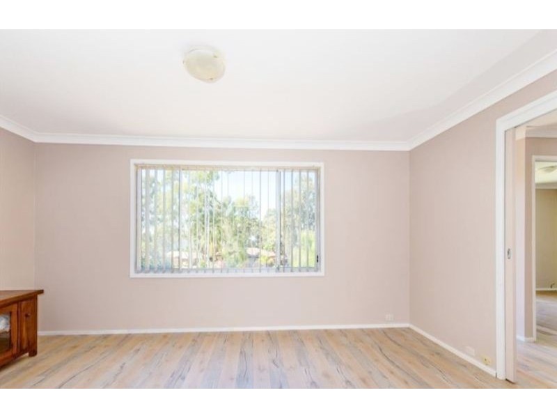 4 Marx Place, Quakers Hill NSW 2763