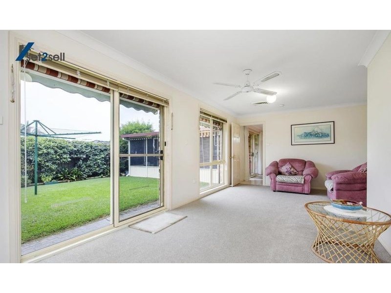 25 Springfield Crescent, Bella Vista NSW 2153
