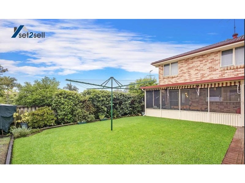 25 Springfield Crescent, Bella Vista NSW 2153