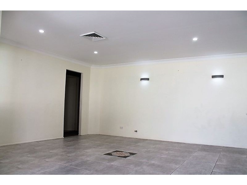 218 Glenwood Park Drive, Glenwood NSW 2768