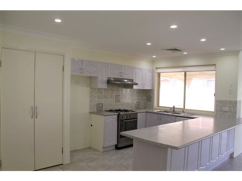 218 Glenwood Park Drive, Glenwood NSW 2768