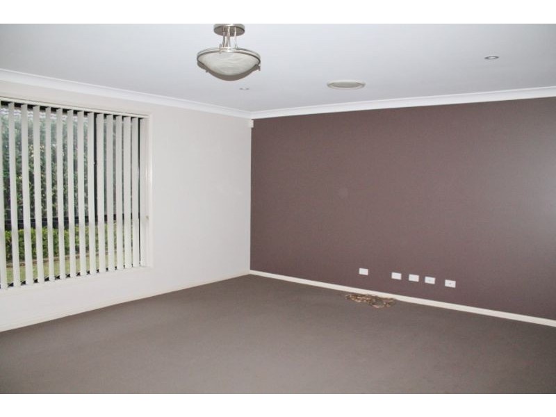 8 Braunton Street, Kellyville Ridge NSW 2155