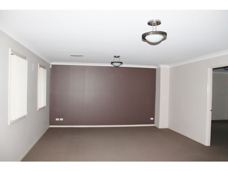 8 Braunton Street, Kellyville Ridge NSW 2155