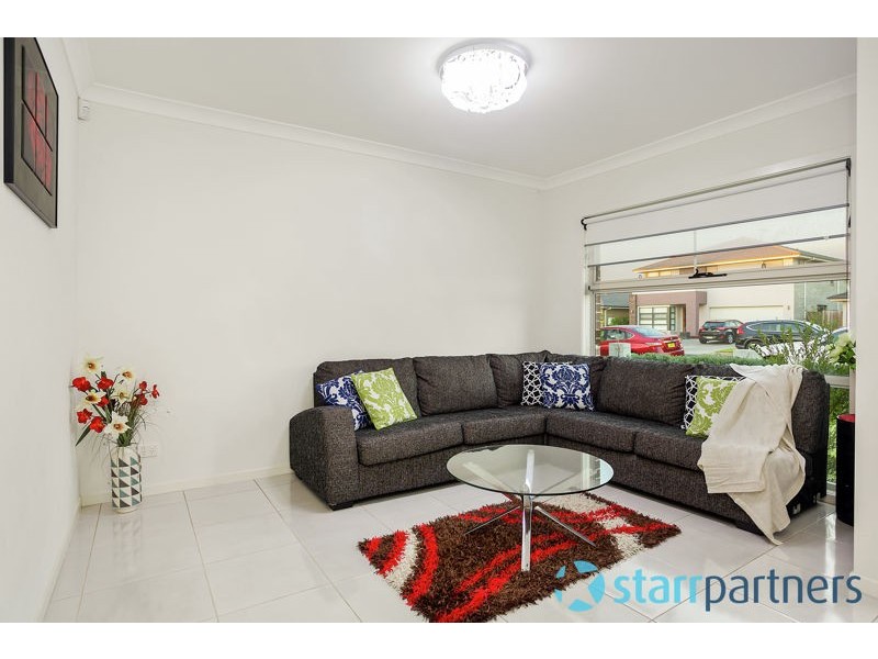 27 Wakely Avenue, The Ponds NSW 2769