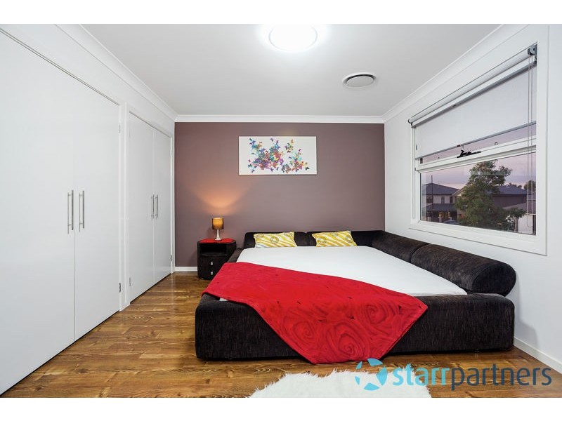 27 Wakely Avenue, The Ponds NSW 2769