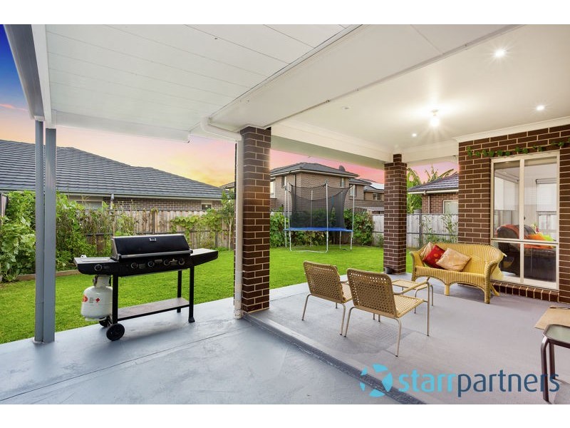 27 Wakely Avenue, The Ponds NSW 2769